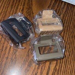 Bolonar hair clips from Amazon.